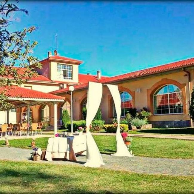 Alquila el Hotel Restaurante La Alhama para tu Boda en 2025